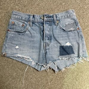 Women’s Levi’s shorts